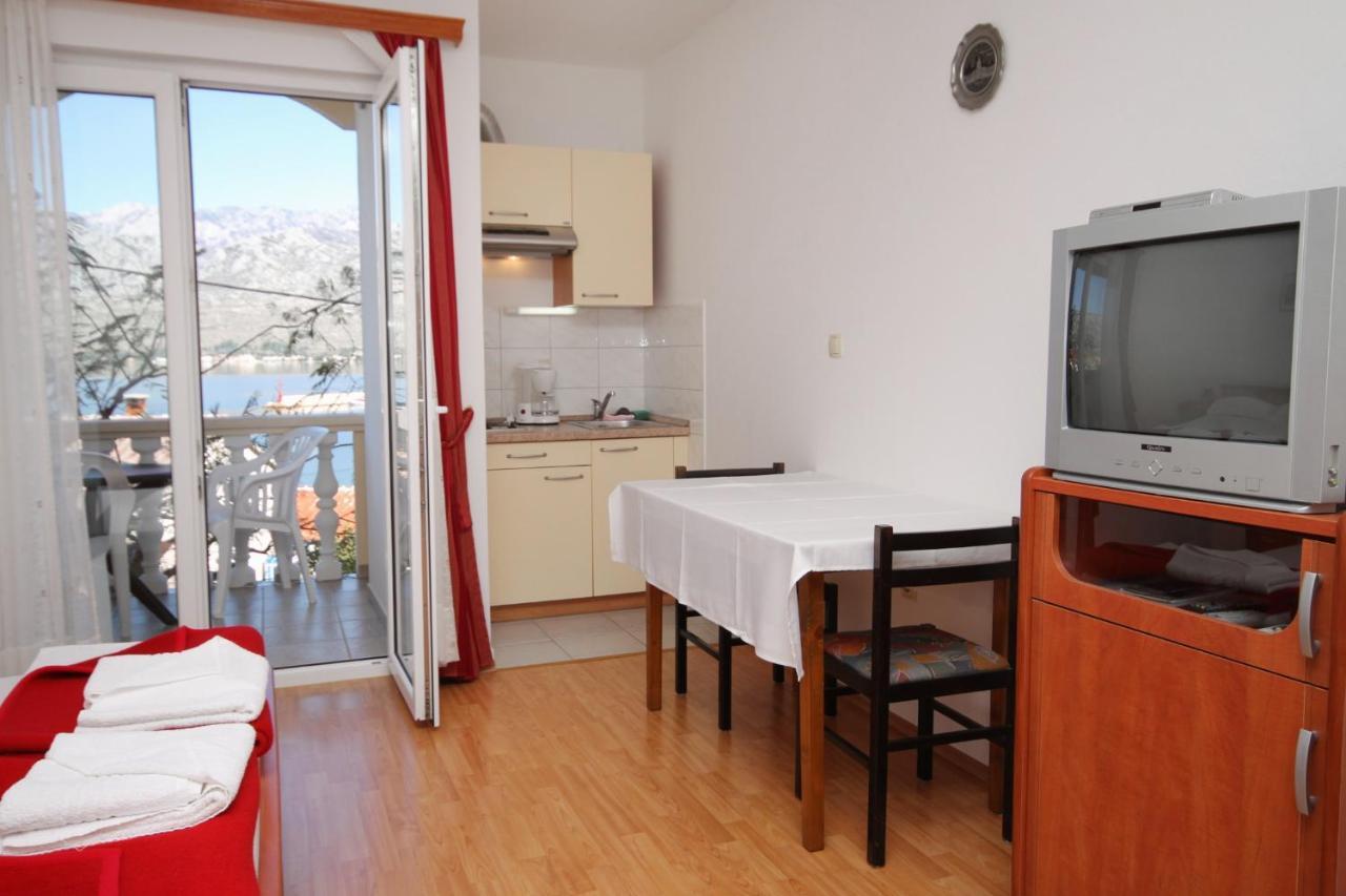 Apartments And Rooms By The Sea Vinjerac, Zadar - 3248 מראה חיצוני תמונה