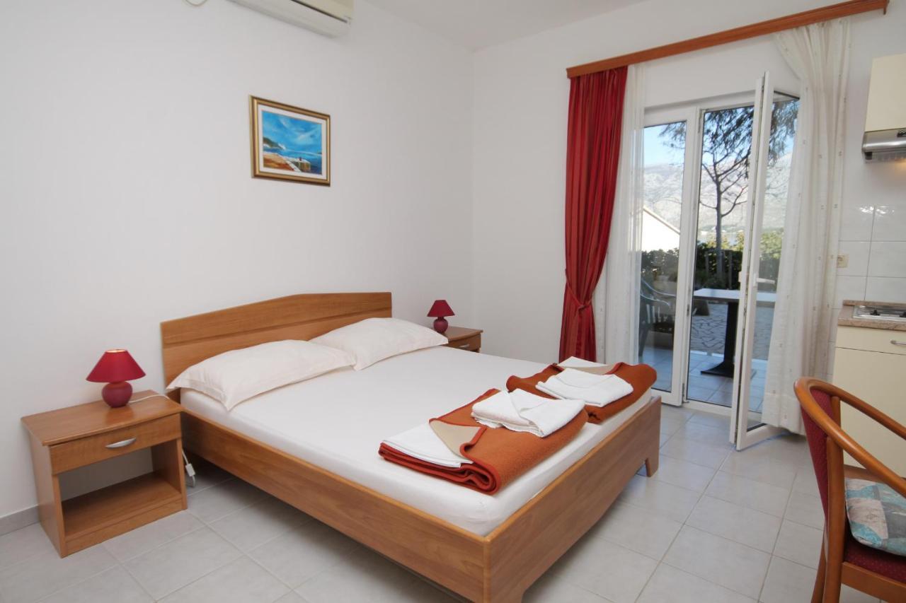 Apartments And Rooms By The Sea Vinjerac, Zadar - 3248 מראה חיצוני תמונה